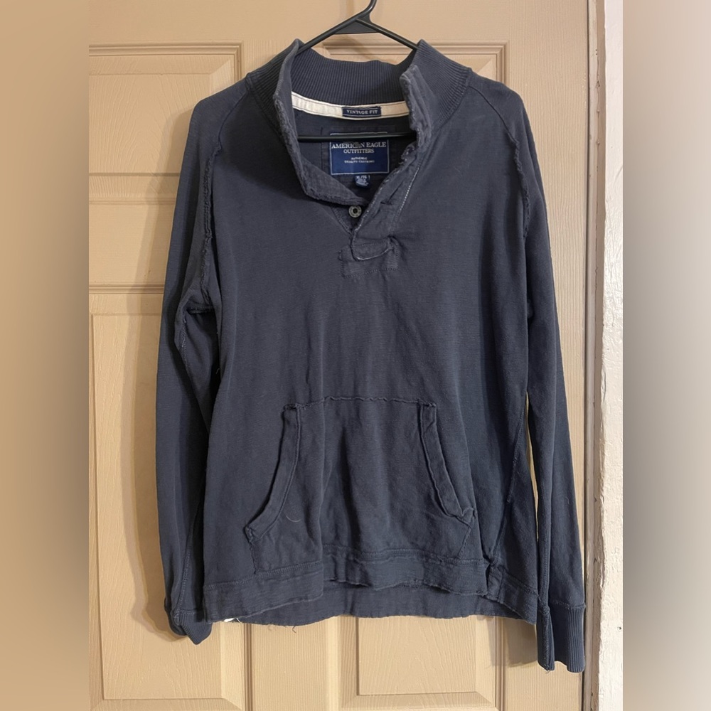 American Eagle blue, four button Henley size XL. Vintage fit.